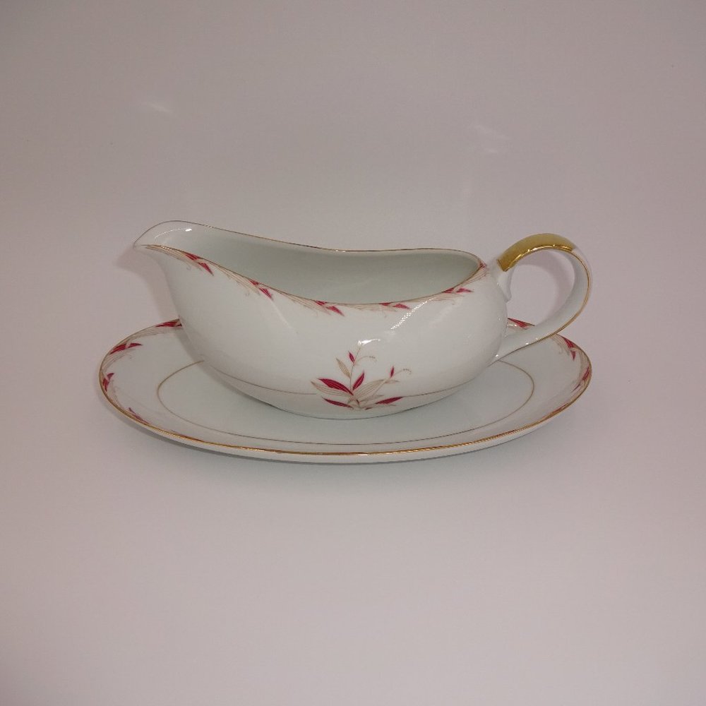 Vintage Citadel China Cavalier Gravy Boat & Underplate White Pink 7447 Japan